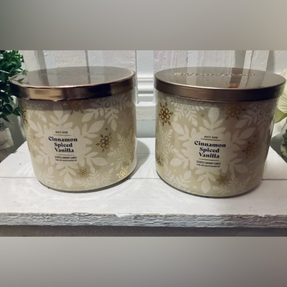 2 Bath & Body Works Cinnamon Spiced Vanilla 3-Wick Candle NIB